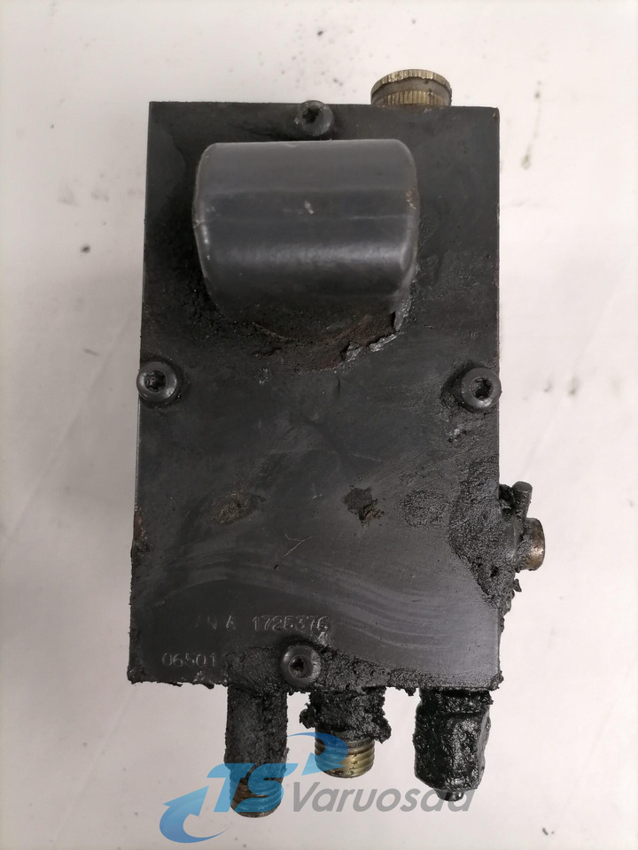 Scania Cab tilting pump 1725376 - Kabīnes piekare - Kravas automašīna: foto 3 Scania Cab tilting pump 1725376 - Kabīnes piekare - Kravas automašīna: foto 3