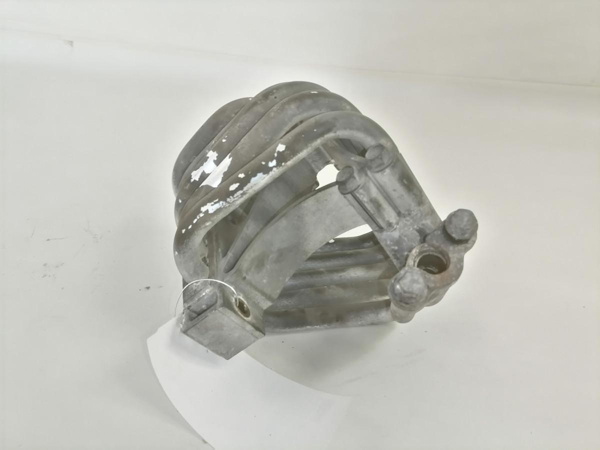 Scania Compressor air pipe 2280756 - Kompresors - Kravas automašīna: foto 3 Scania Compressor air pipe 2280756 - Kompresors - Kravas automašīna: foto 3