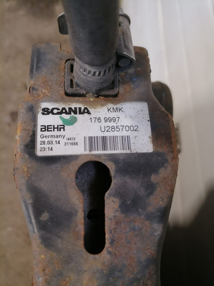 Scania Cooling radiator 1769997 - Radiators - Kravas automašīna: foto 3 Scania Cooling radiator 1769997 - Radiators - Kravas automašīna: foto 3