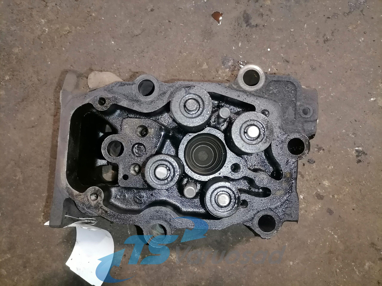 Scania Cylinder head, HPI 1522361 - Motora galva - Kravas automašīna: foto 4 Scania Cylinder head, HPI 1522361 - Motora galva - Kravas automašīna: foto 4