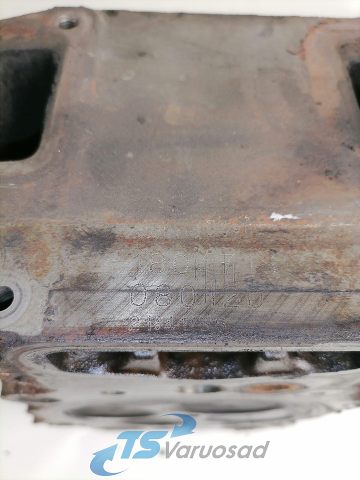 Scania Cylinder head, HPI 1804716 - Motora galva - Kravas automašīna: foto 4 Scania Cylinder head, HPI 1804716 - Motora galva - Kravas automašīna: foto 4