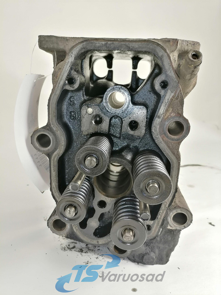 Scania Cylinder head, HPI 1804716 - Motora galva - Kravas automašīna: foto 2 Scania Cylinder head, HPI 1804716 - Motora galva - Kravas automašīna: foto 2