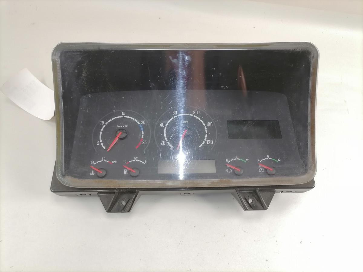 Scania Dashboard 1542700 - Mērinstrumentu panelis - Kravas automašīna: foto 2 Scania Dashboard 1542700 - Mērinstrumentu panelis - Kravas automašīna: foto 2