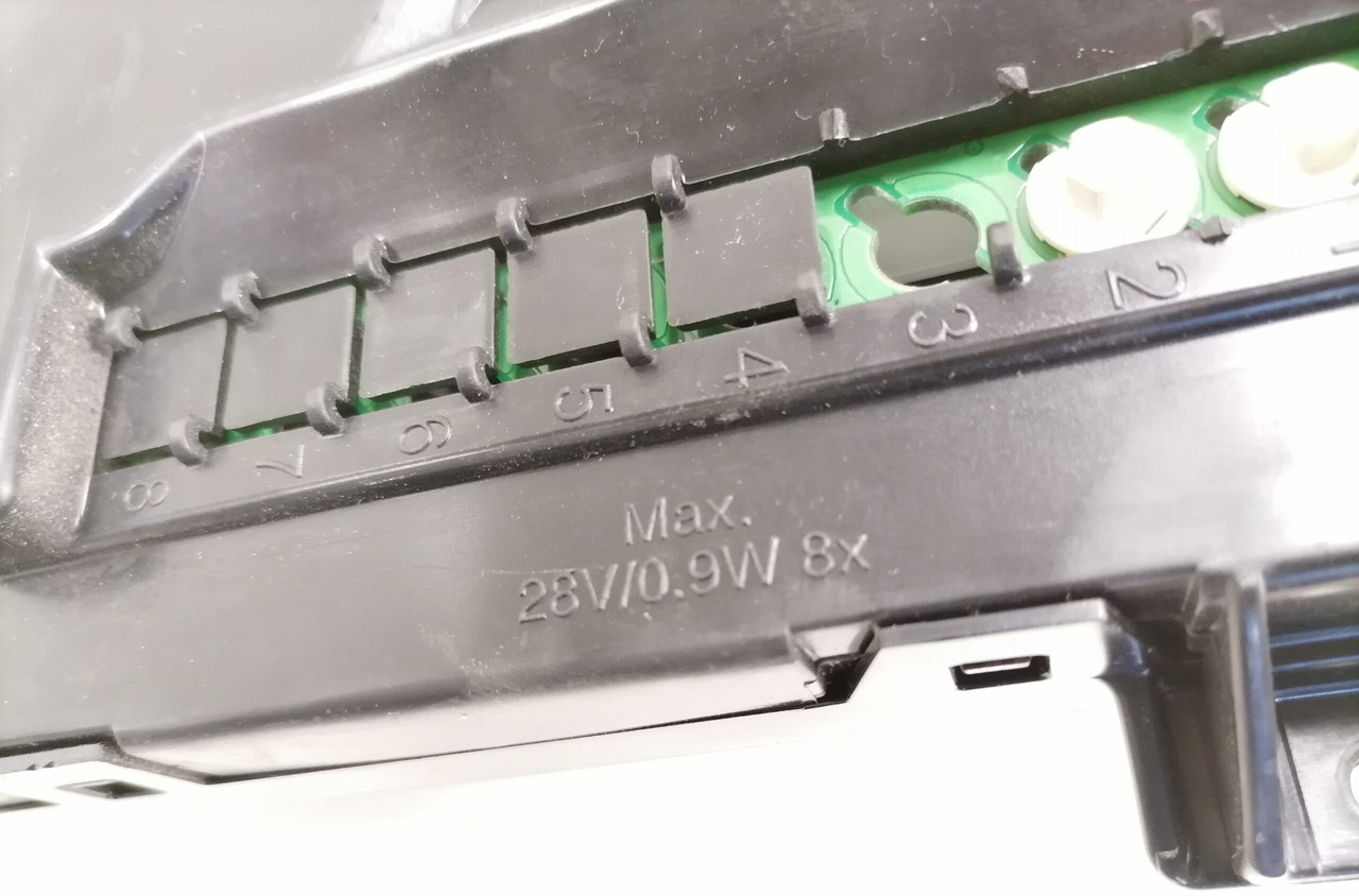Scania Dashboard 1763551 - Mērinstrumentu panelis - Kravas automašīna: foto 5 Scania Dashboard 1763551 - Mērinstrumentu panelis - Kravas automašīna: foto 5