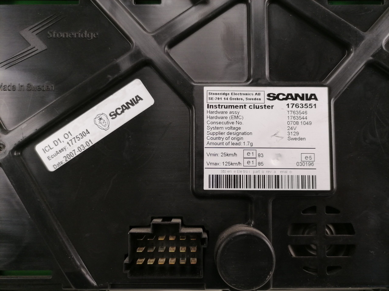 Scania Dashboard 1763551 - Mērinstrumentu panelis - Kravas automašīna: foto 3 Scania Dashboard 1763551 - Mērinstrumentu panelis - Kravas automašīna: foto 3