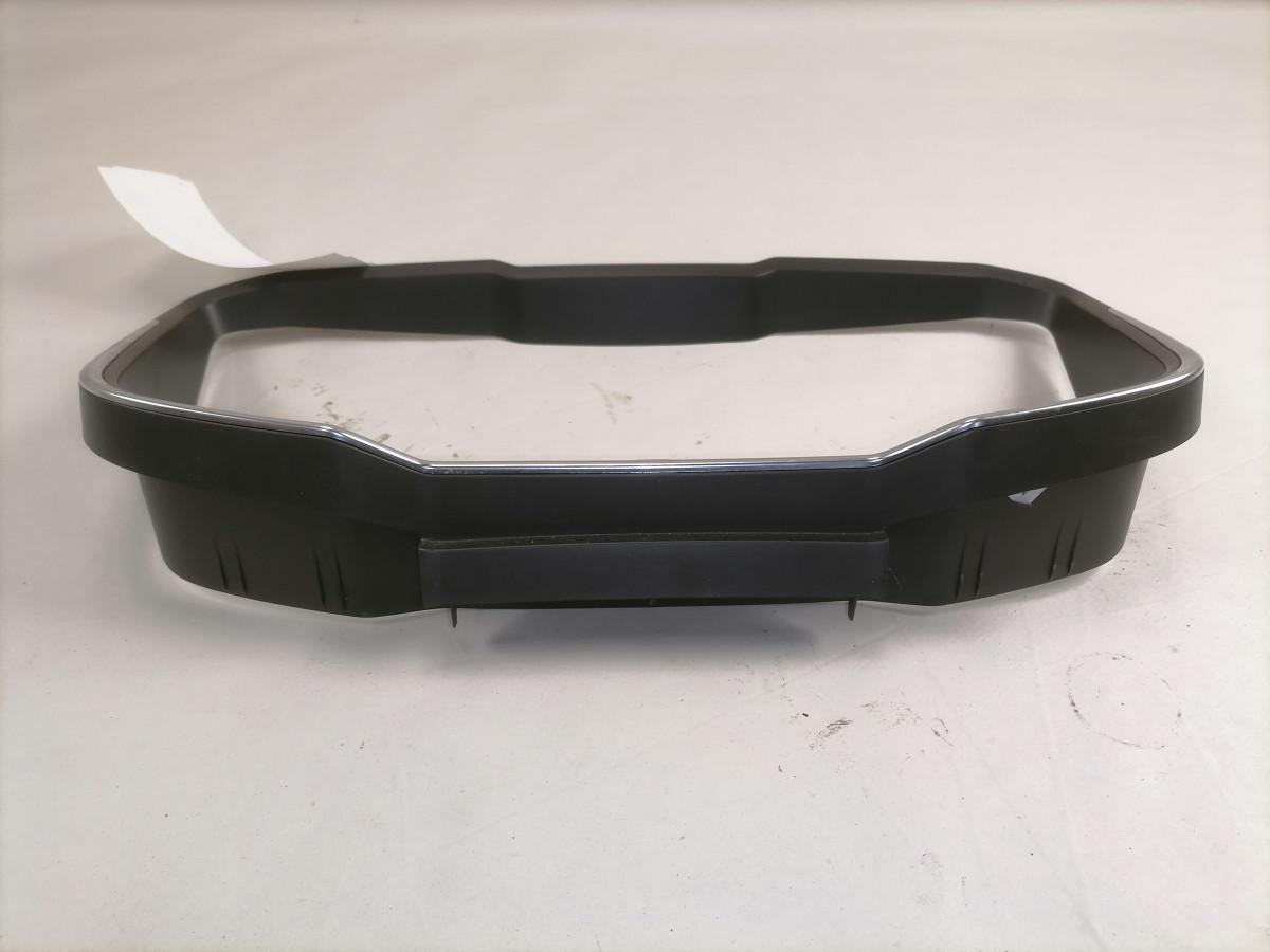 Scania Dashboard cover 2084739 - Mērinstrumentu panelis - Kravas automašīna: foto 4 Scania Dashboard cover 2084739 - Mērinstrumentu panelis - Kravas automašīna: foto 4