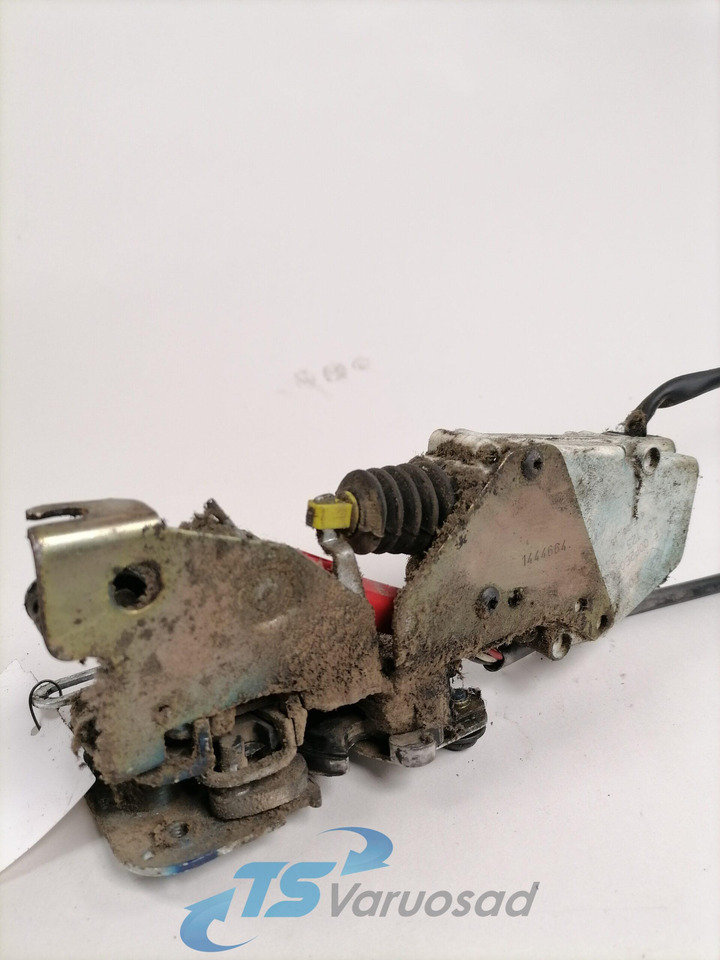 Scania Door lock 1867658 - Durvis un rezerves daļas - Kravas automašīna: foto 3 Scania Door lock 1867658 - Durvis un rezerves daļas - Kravas automašīna: foto 3