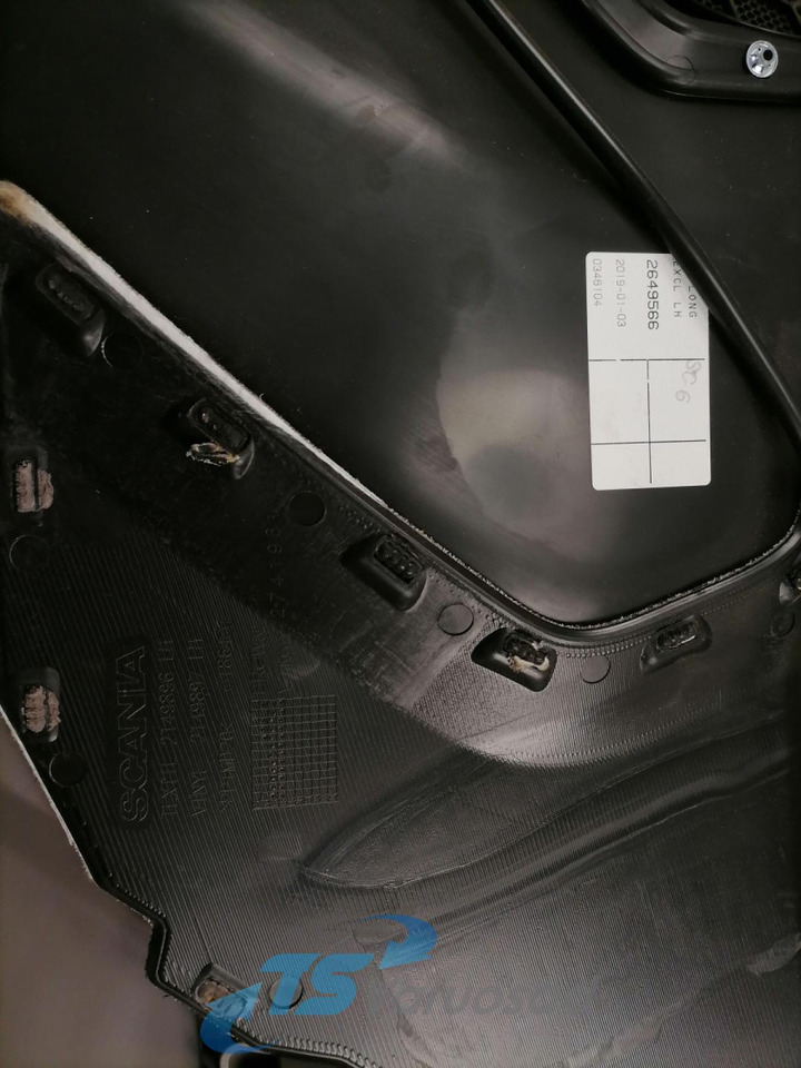 Scania Door trim panel 2935303 - Durvis un rezerves daļas - Kravas automašīna: foto 4 Scania Door trim panel 2935303 - Durvis un rezerves daļas - Kravas automašīna: foto 4