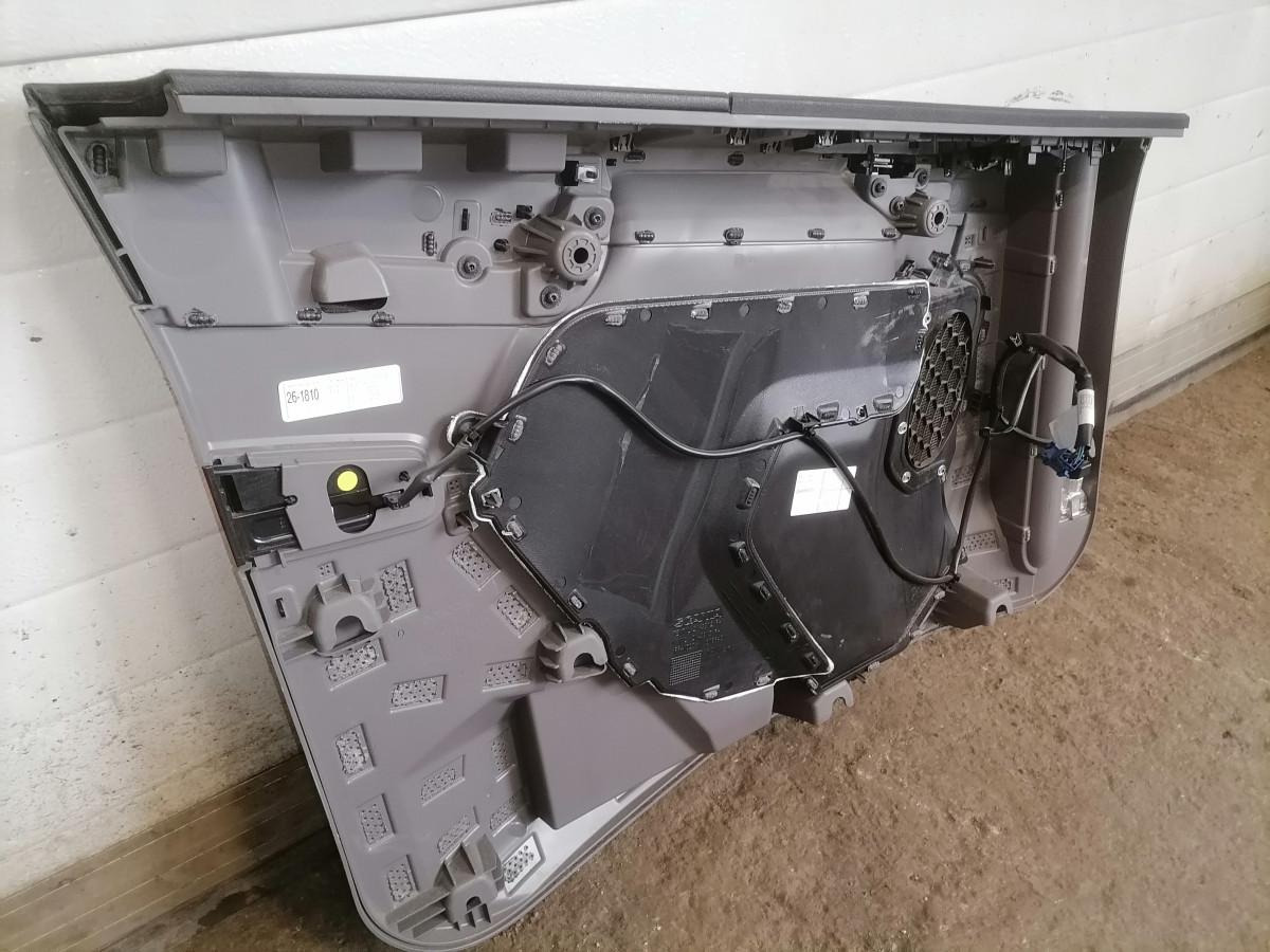 Scania Door trim panel 2935304 - Durvis un rezerves daļas - Kravas automašīna: foto 5 Scania Door trim panel 2935304 - Durvis un rezerves daļas - Kravas automašīna: foto 5