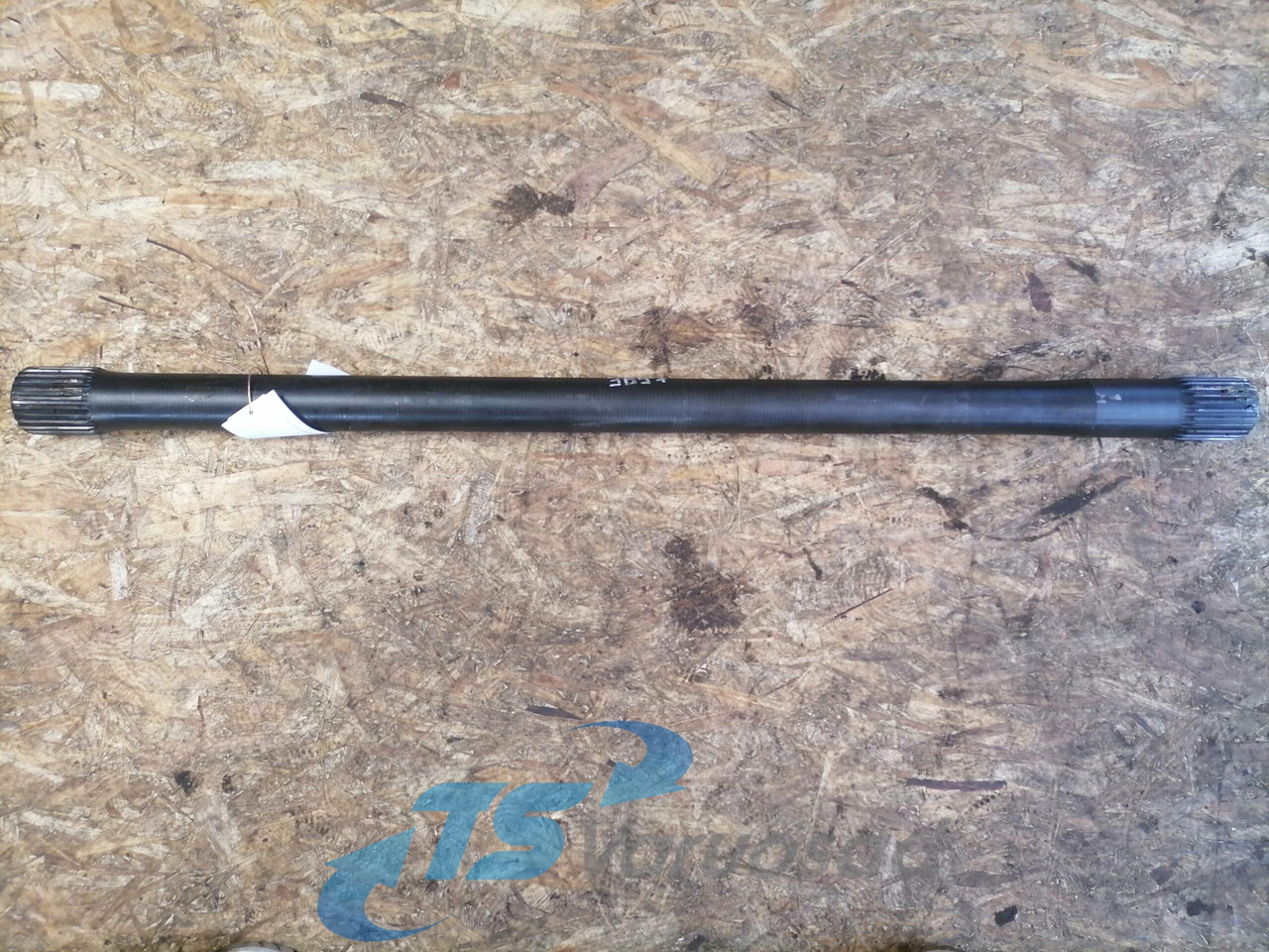 Scania Drive shaft 1368176 - Pusass - Kravas automašīna: foto 2 Scania Drive shaft 1368176 - Pusass - Kravas automašīna: foto 2