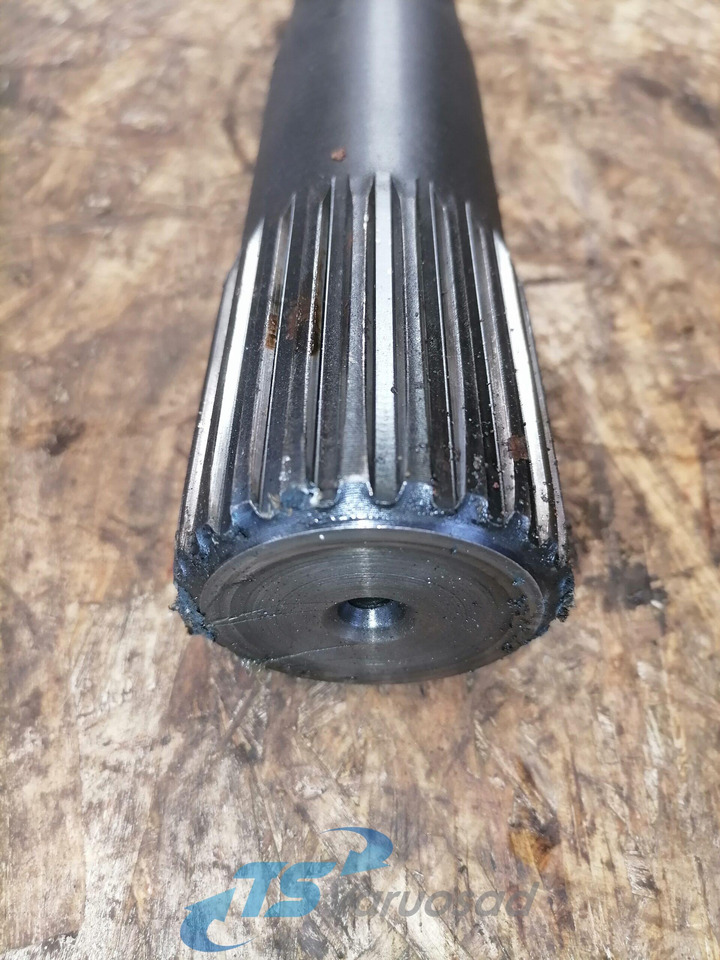 Scania Drive shaft 1368176 - Pusass - Kravas automašīna: foto 5 Scania Drive shaft 1368176 - Pusass - Kravas automašīna: foto 5