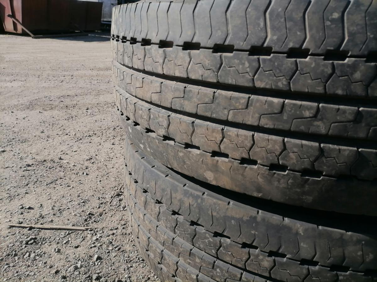Scania Dunlop SP346 315/70R22,5 31570R225 - Riepas un diski - Kravas automašīna: foto 3 Scania Dunlop SP346 315/70R22,5 31570R225 - Riepas un diski - Kravas automašīna: foto 3