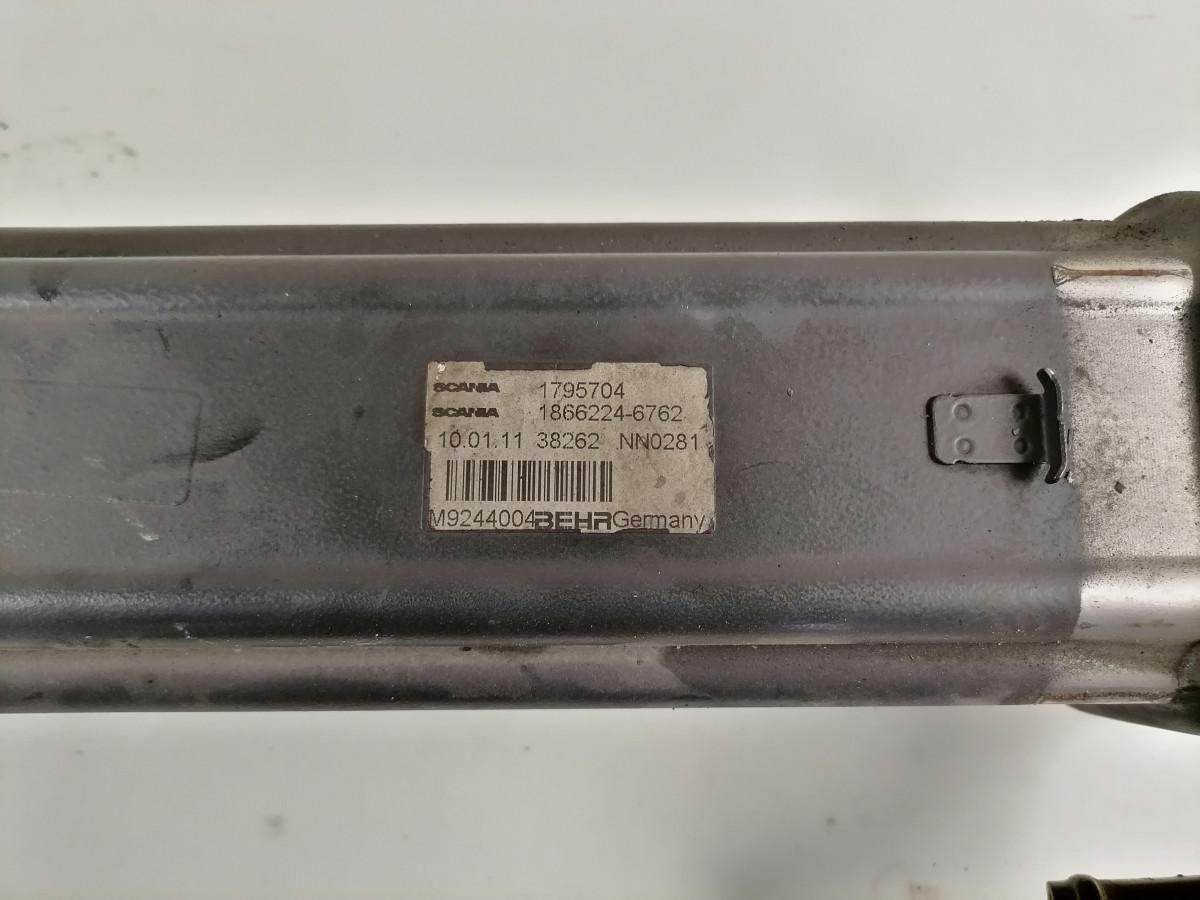 EGR dzesētājs - Kravas automašīna Scania EGR cooler 1866224: foto 7 EGR dzesētājs - Kravas automašīna Scania EGR cooler 1866224: foto 7