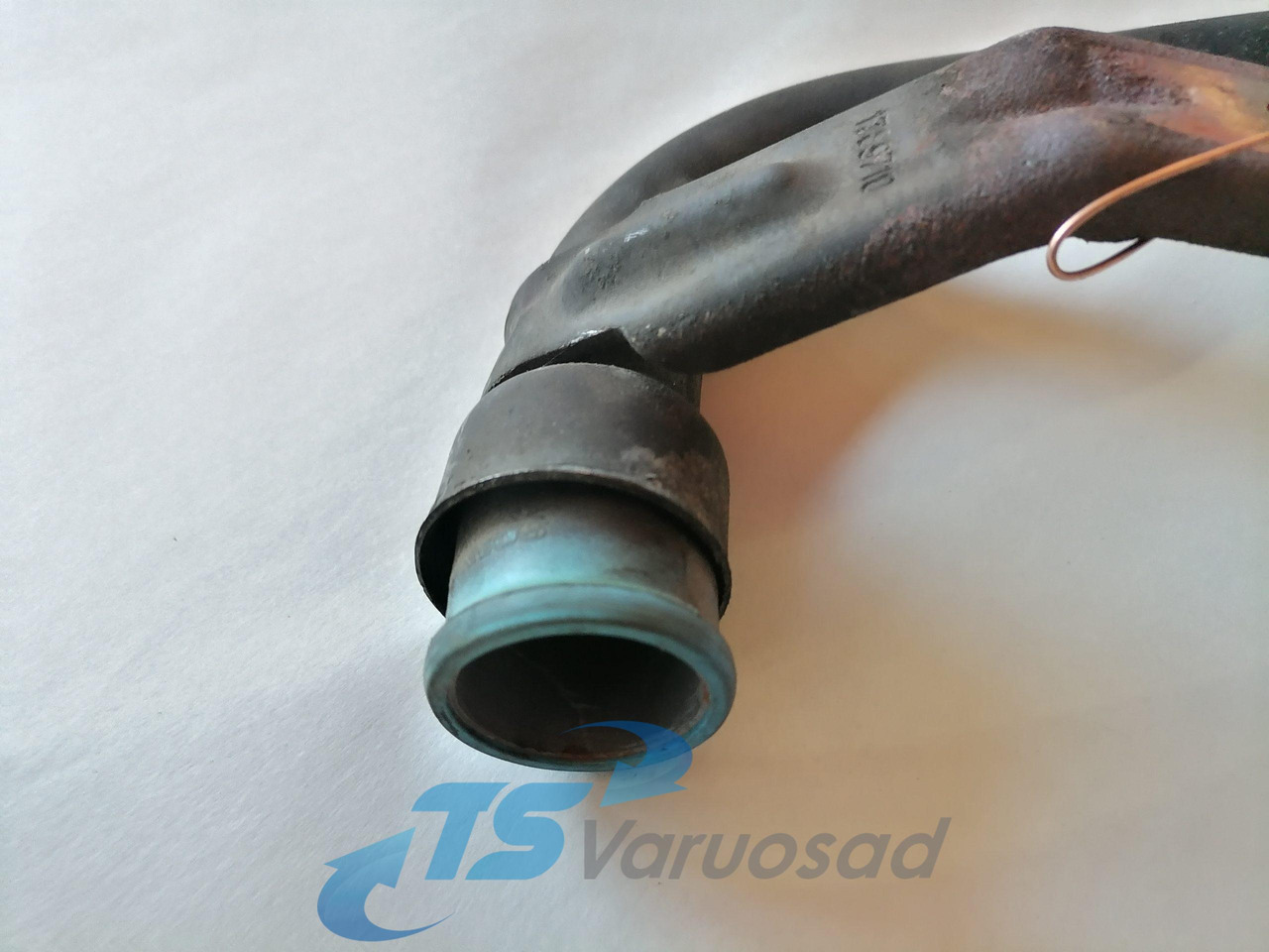 Scania EGR cooler pipe 1789710 - EGR dzesētājs - Kravas automašīna: foto 2 Scania EGR cooler pipe 1789710 - EGR dzesētājs - Kravas automašīna: foto 2