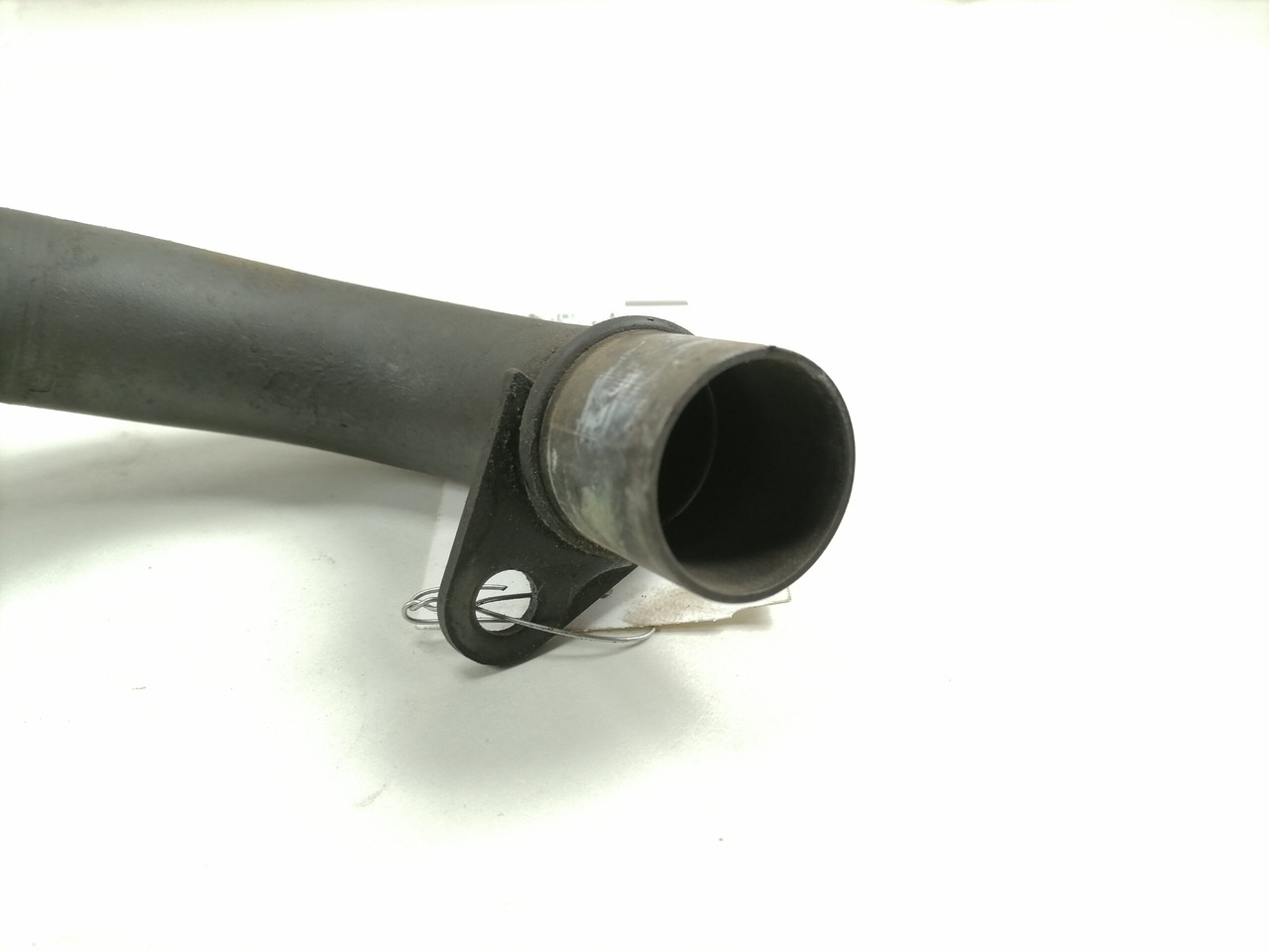 Scania EGR cooler pipe 1918955 - EGR dzesētājs - Kravas automašīna: foto 2 Scania EGR cooler pipe 1918955 - EGR dzesētājs - Kravas automašīna: foto 2