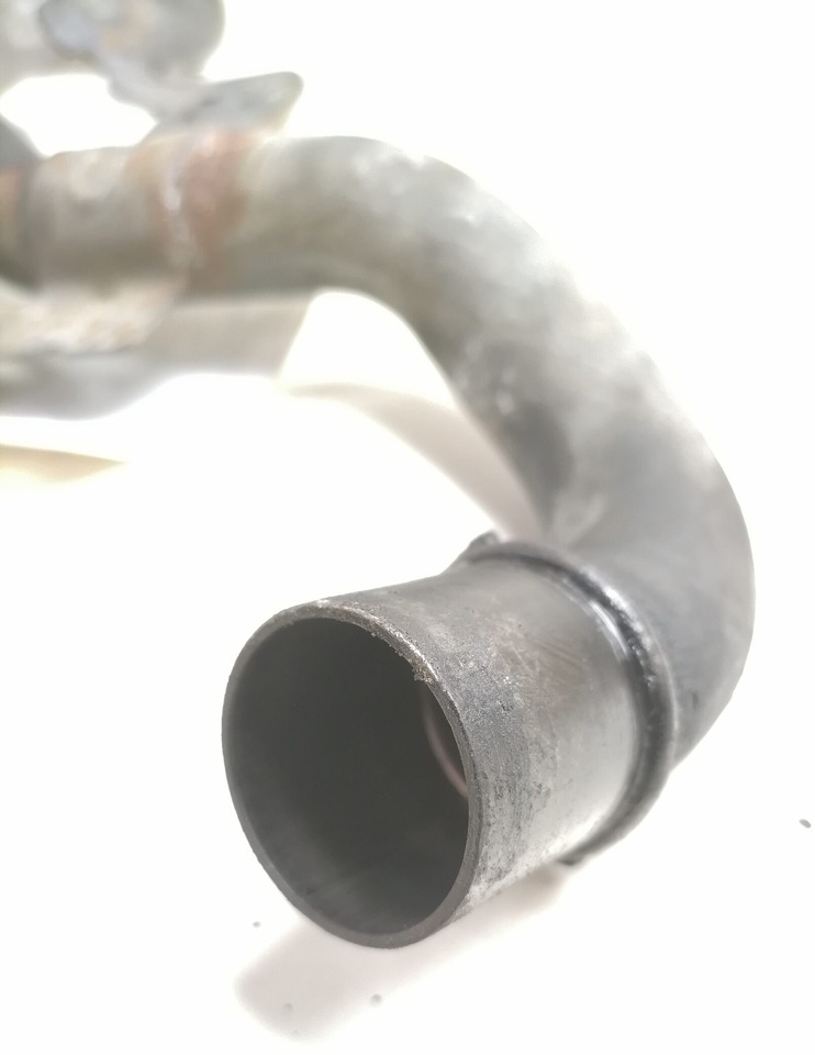 Scania EGR cooler pipe 1918955 - EGR dzesētājs - Kravas automašīna: foto 3 Scania EGR cooler pipe 1918955 - EGR dzesētājs - Kravas automašīna: foto 3