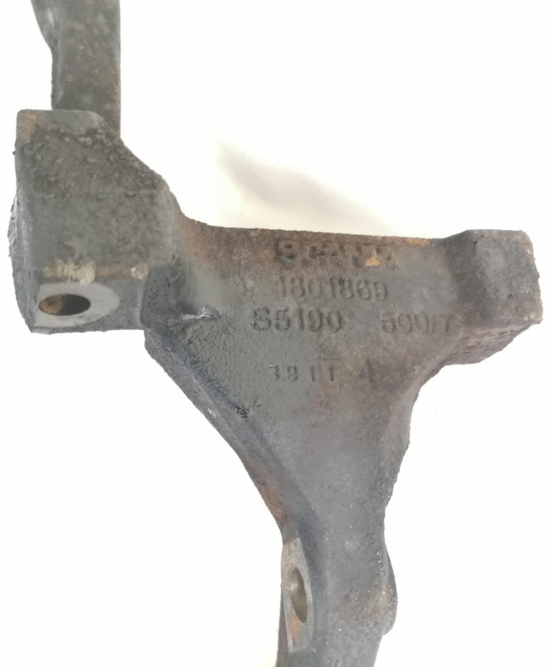 Scania EGR jahuti kandur 1801869 - EGR dzesētājs - Kravas automašīna: foto 2 Scania EGR jahuti kandur 1801869 - EGR dzesētājs - Kravas automašīna: foto 2