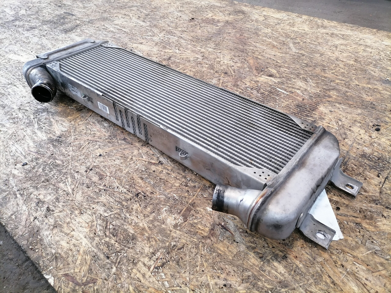 Scania EGR radiator 1785348 - EGR dzesētājs - Kravas automašīna: foto 2 Scania EGR radiator 1785348 - EGR dzesētājs - Kravas automašīna: foto 2