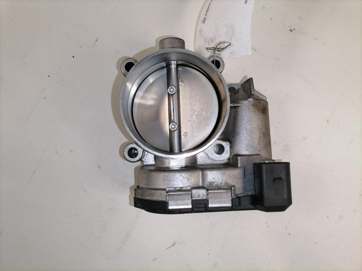 Scania Electric throttle 2031498 - Ieplūdes kolektors - Kravas automašīna: foto 5 Scania Electric throttle 2031498 - Ieplūdes kolektors - Kravas automašīna: foto 5