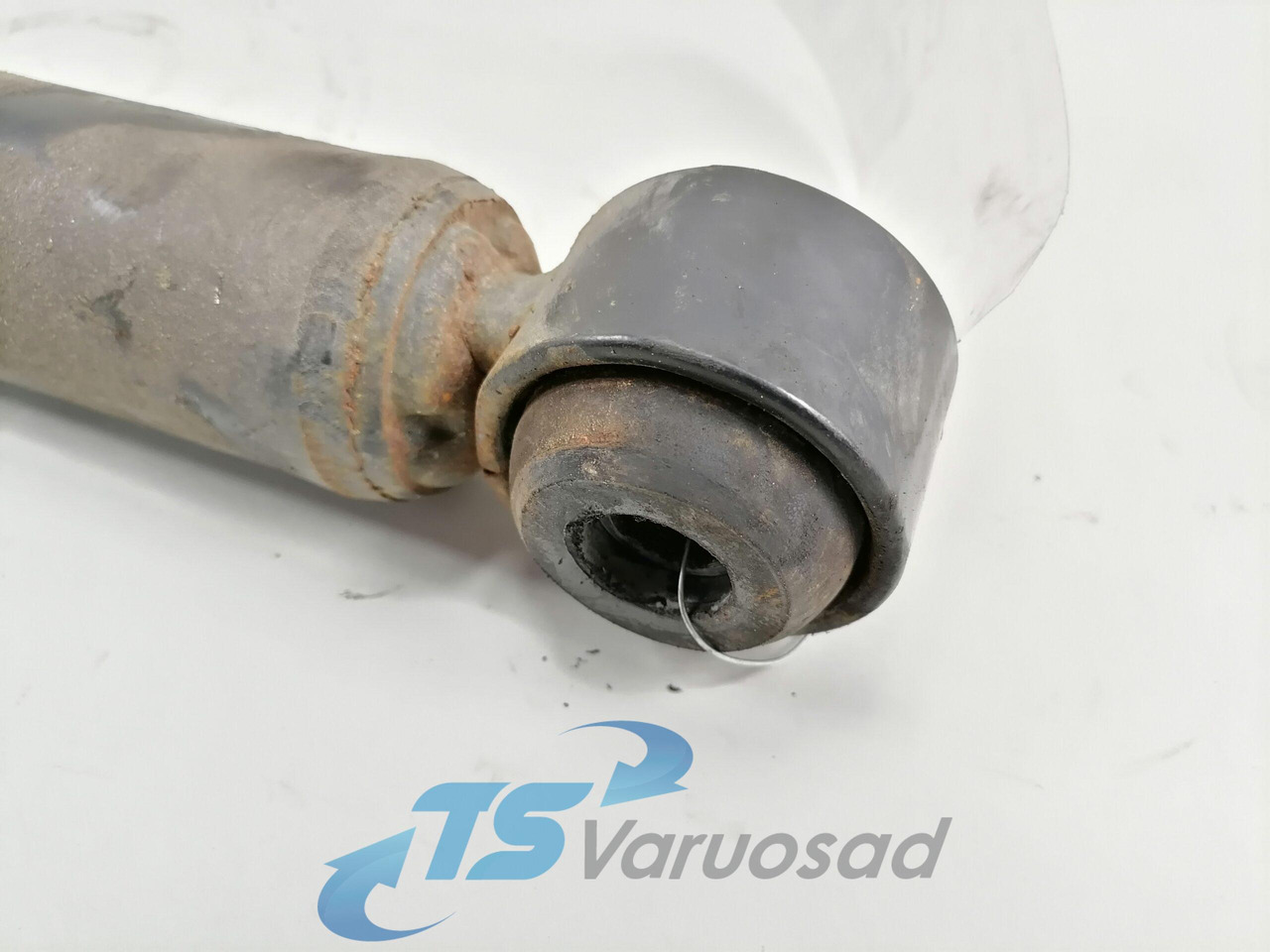 Scania First axel shock absorber T1330 - Amortizators - Kravas automašīna: foto 4 Scania First axel shock absorber T1330 - Amortizators - Kravas automašīna: foto 4