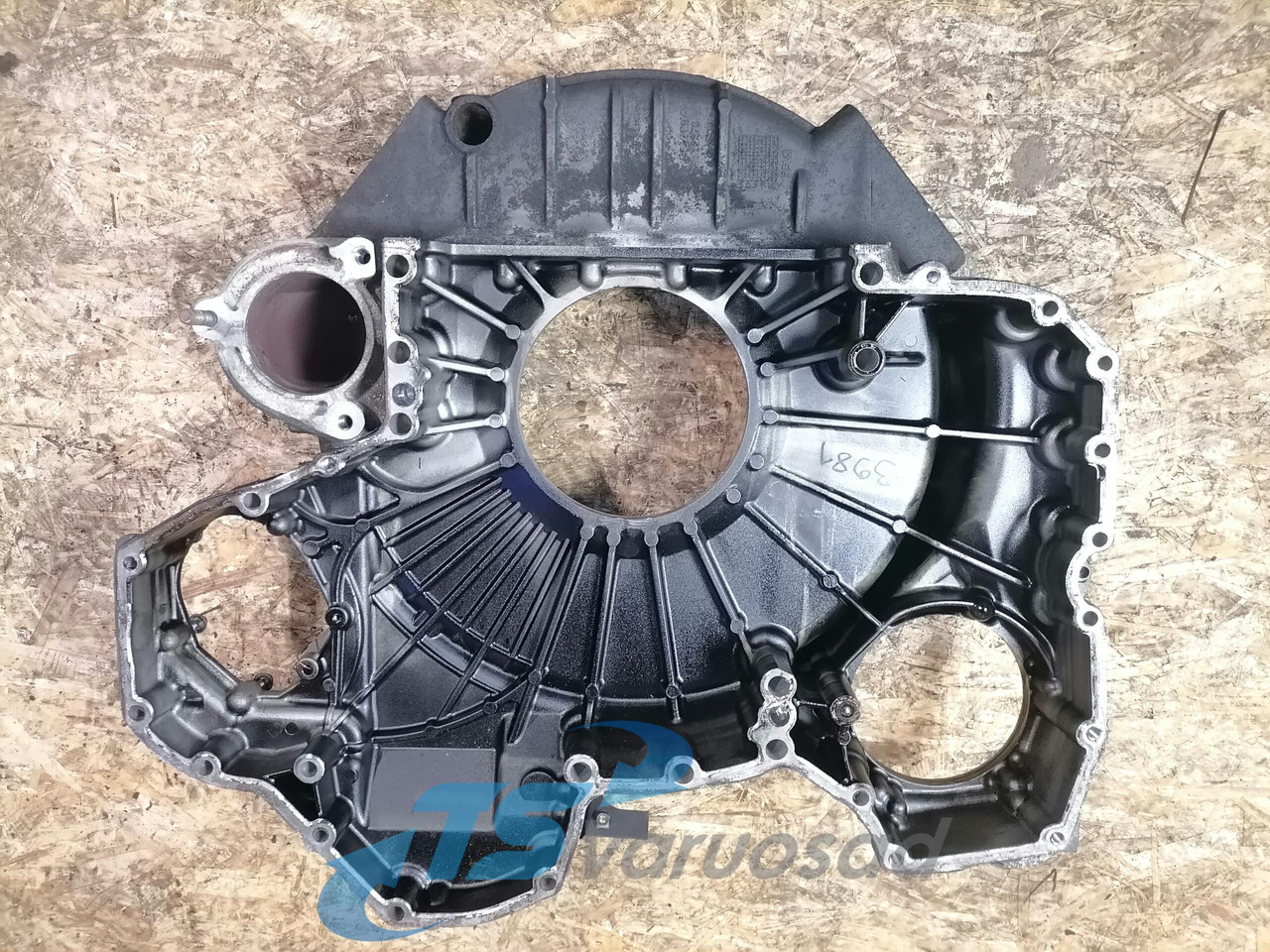 Scania Flywheel housing 1940447 - Spararats - Kravas automašīna: foto 3 Scania Flywheel housing 1940447 - Spararats - Kravas automašīna: foto 3