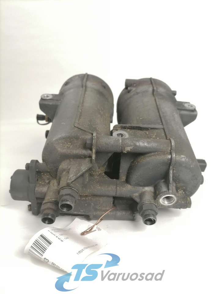 Scania Fuel filter unit 1863221 - Degvielas filtrs - Kravas automašīna: foto 4 Scania Fuel filter unit 1863221 - Degvielas filtrs - Kravas automašīna: foto 4