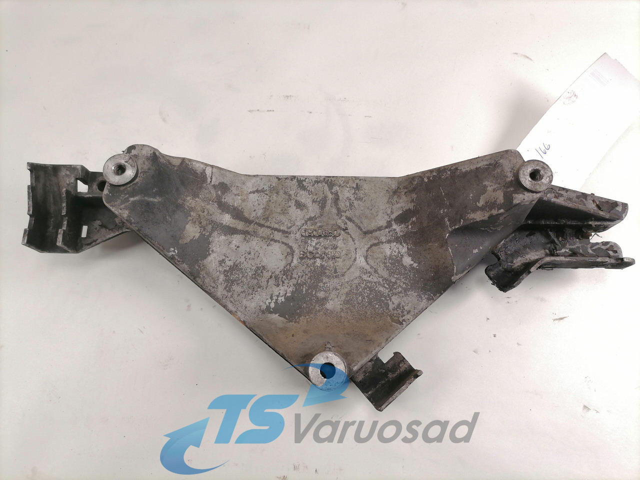 Scania Fuel filter unit 1900680 - Degvielas filtrs - Kravas automašīna: foto 3 Scania Fuel filter unit 1900680 - Degvielas filtrs - Kravas automašīna: foto 3