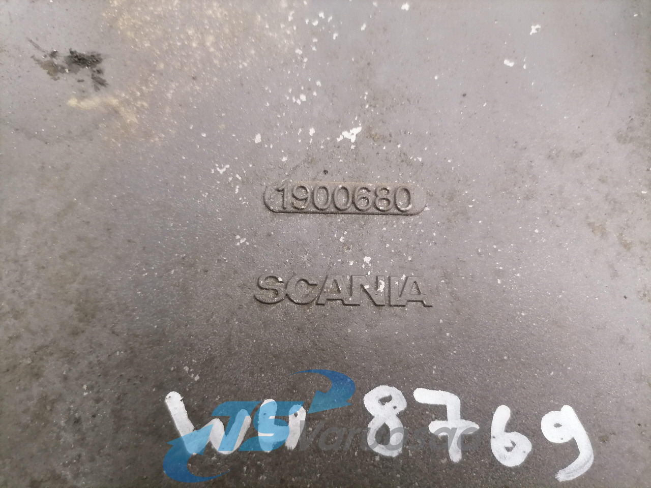 Scania Fuel filter unit 1900680 - Degvielas filtrs - Kravas automašīna: foto 4 Scania Fuel filter unit 1900680 - Degvielas filtrs - Kravas automašīna: foto 4