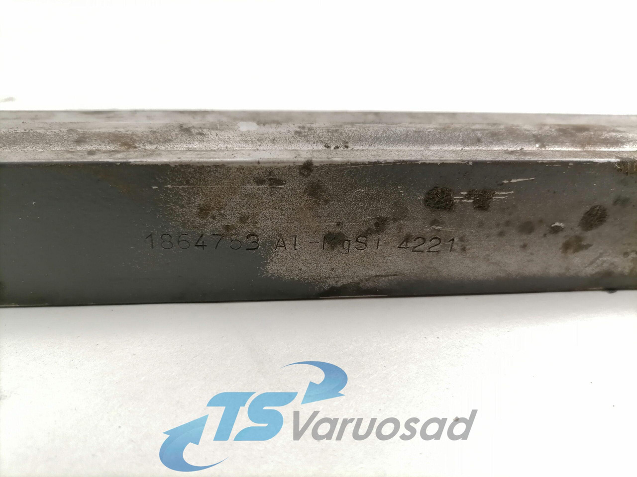 Scania Fuel mainfold 1864753 - Degvielas sistēma - Kravas automašīna: foto 4 Scania Fuel mainfold 1864753 - Degvielas sistēma - Kravas automašīna: foto 4