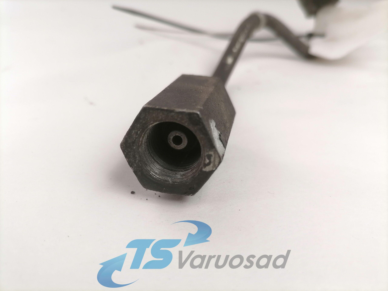 Scania Fuel pipe 1860539 - Degvielas sistēma - Kravas automašīna: foto 3 Scania Fuel pipe 1860539 - Degvielas sistēma - Kravas automašīna: foto 3