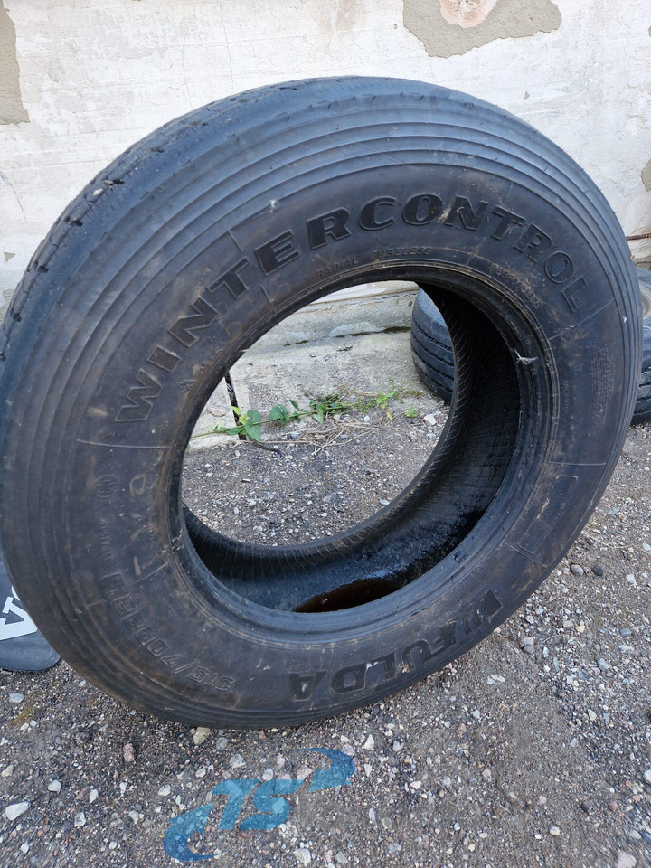 Scania Fulda WinterControl 315/70 R22,5 31570R225 - Riepas un diski - Kravas automašīna: foto 1 Scania Fulda WinterControl 315/70 R22,5 31570R225 - Riepas un diski - Kravas automašīna: foto 1