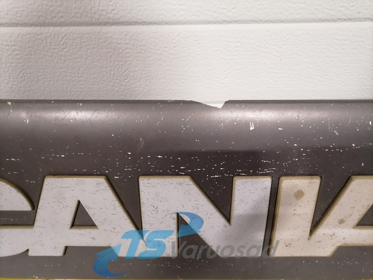 Scania Grille panel 1234 - Radiatora reste - Kravas automašīna: foto 3 Scania Grille panel 1234 - Radiatora reste - Kravas automašīna: foto 3