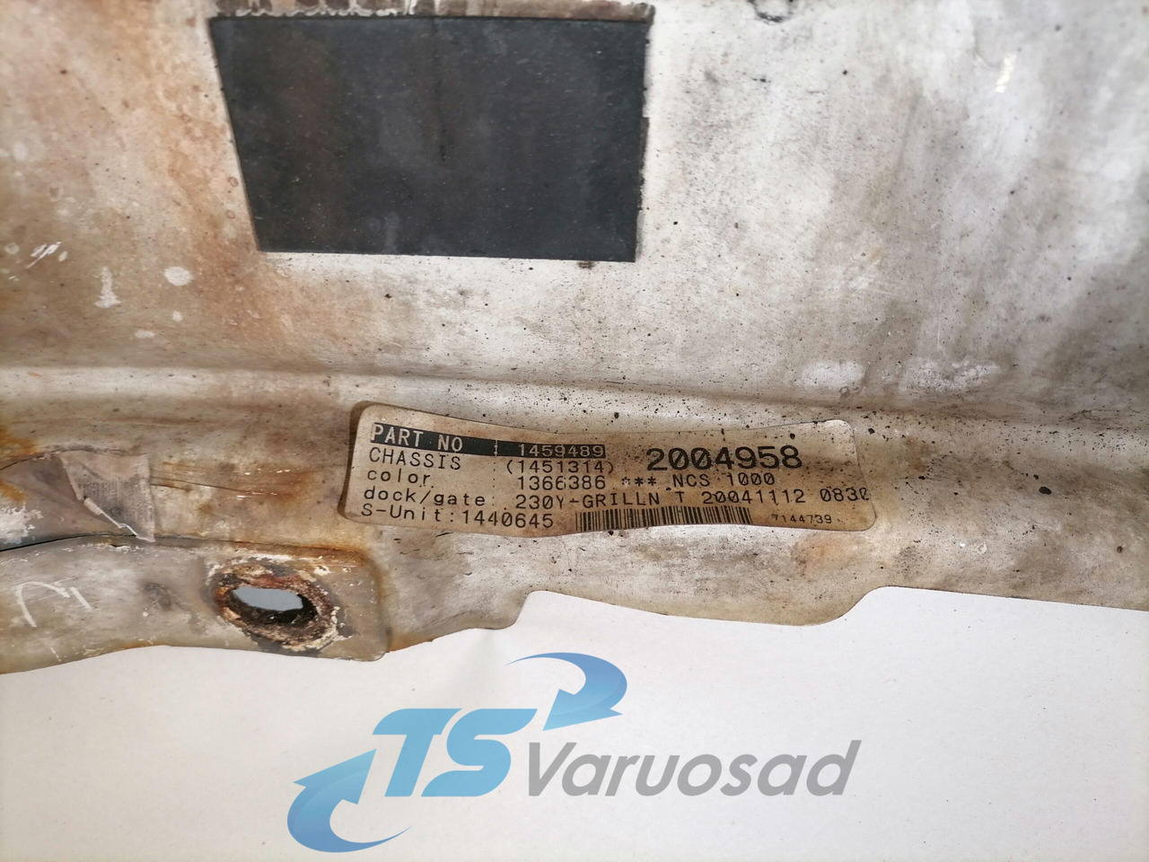 Scania Grille panel 1459489 - Radiatora reste - Kravas automašīna: foto 3 Scania Grille panel 1459489 - Radiatora reste - Kravas automašīna: foto 3