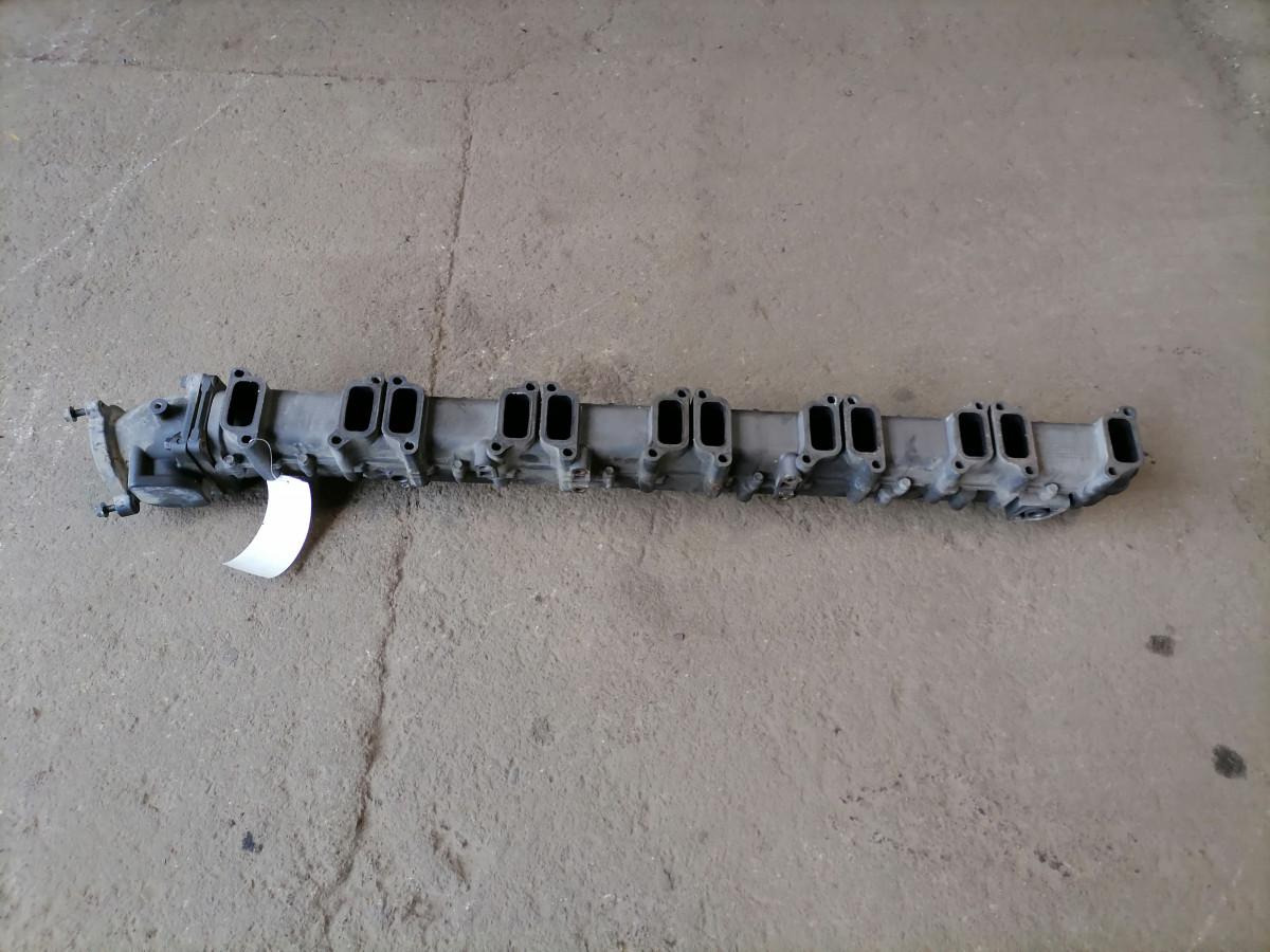 Scania Intake mainfold 1530132 - Ieplūdes kolektors - Kravas automašīna: foto 4 Scania Intake mainfold 1530132 - Ieplūdes kolektors - Kravas automašīna: foto 4