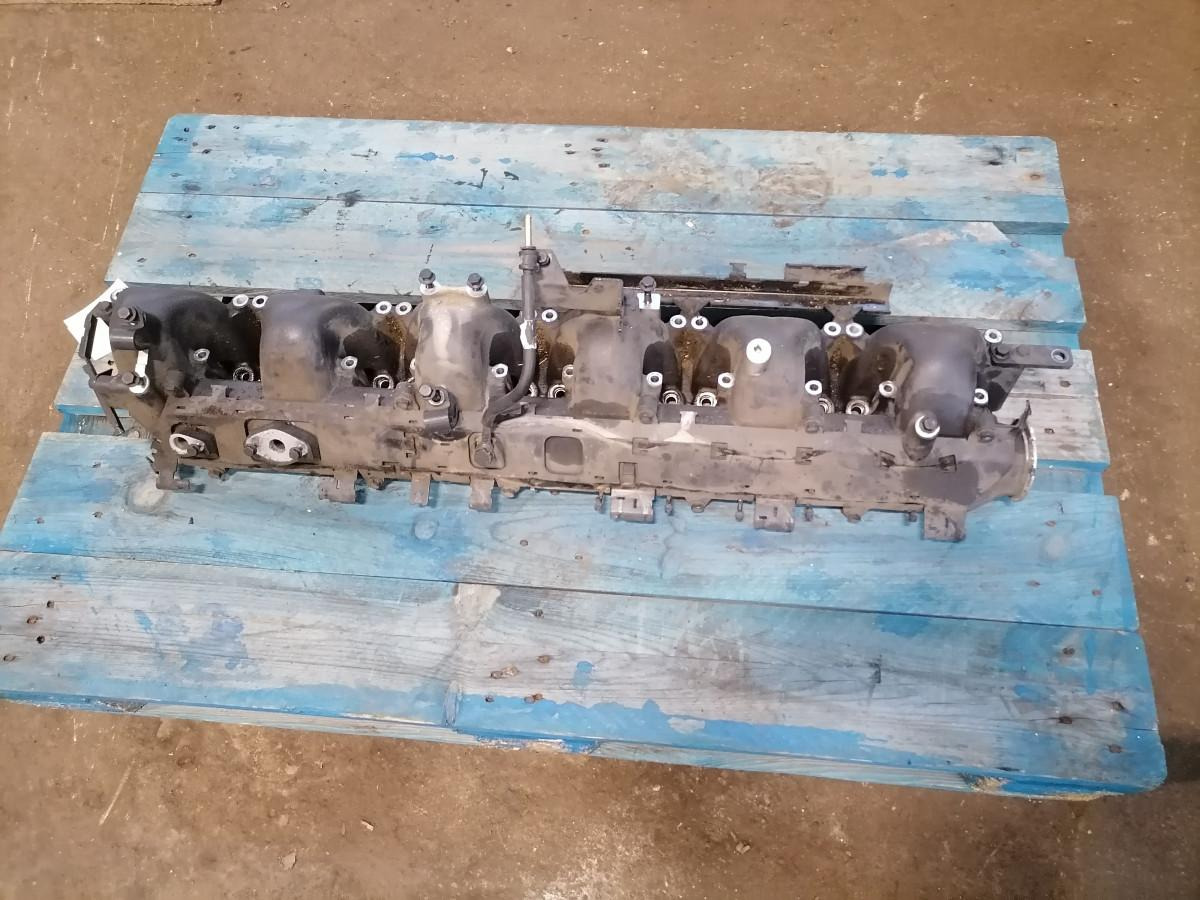 Scania Intake mainfold 2360430 - Ieplūdes kolektors - Kravas automašīna: foto 4 Scania Intake mainfold 2360430 - Ieplūdes kolektors - Kravas automašīna: foto 4