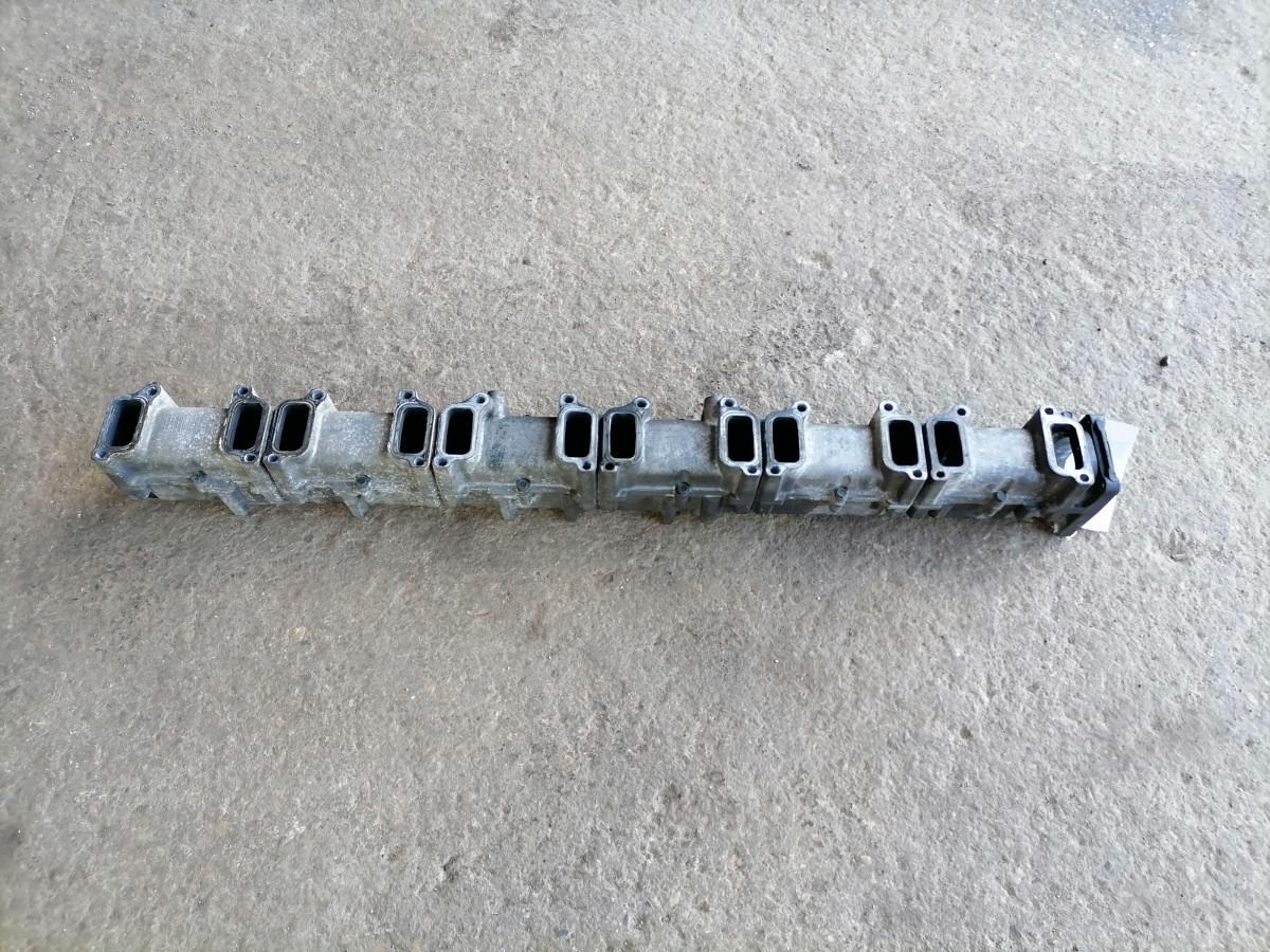 Scania Intake mainfold 2655967 - Ieplūdes kolektors - Kravas automašīna: foto 4 Scania Intake mainfold 2655967 - Ieplūdes kolektors - Kravas automašīna: foto 4