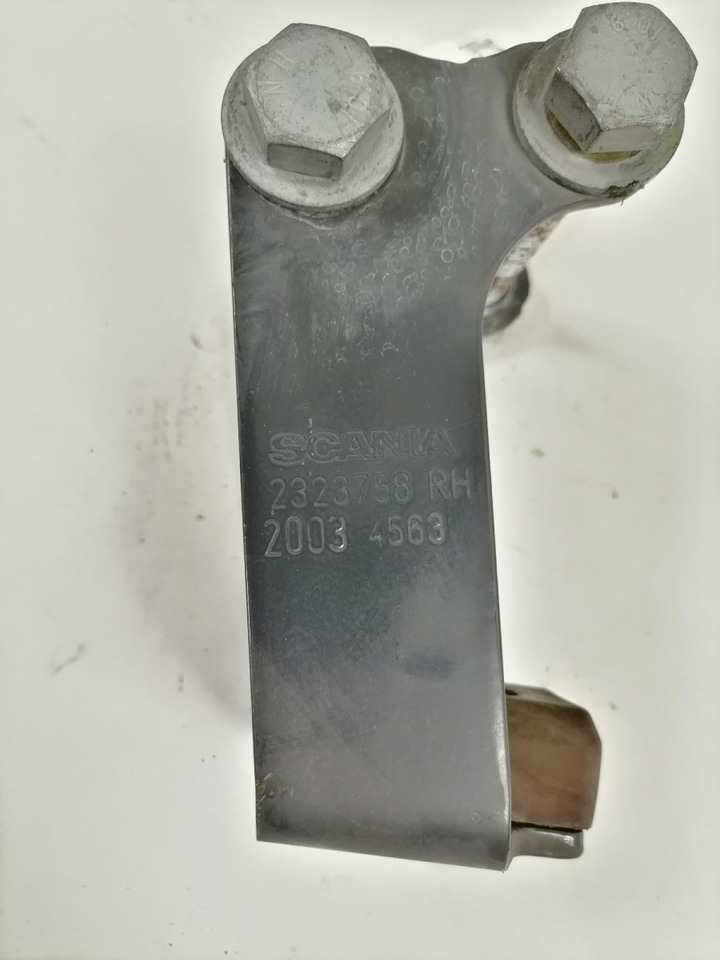 Scania Kabiini õhkpadja kandur 2323758 - Kabīnes piekare - Kravas automašīna: foto 3 Scania Kabiini õhkpadja kandur 2323758 - Kabīnes piekare - Kravas automašīna: foto 3