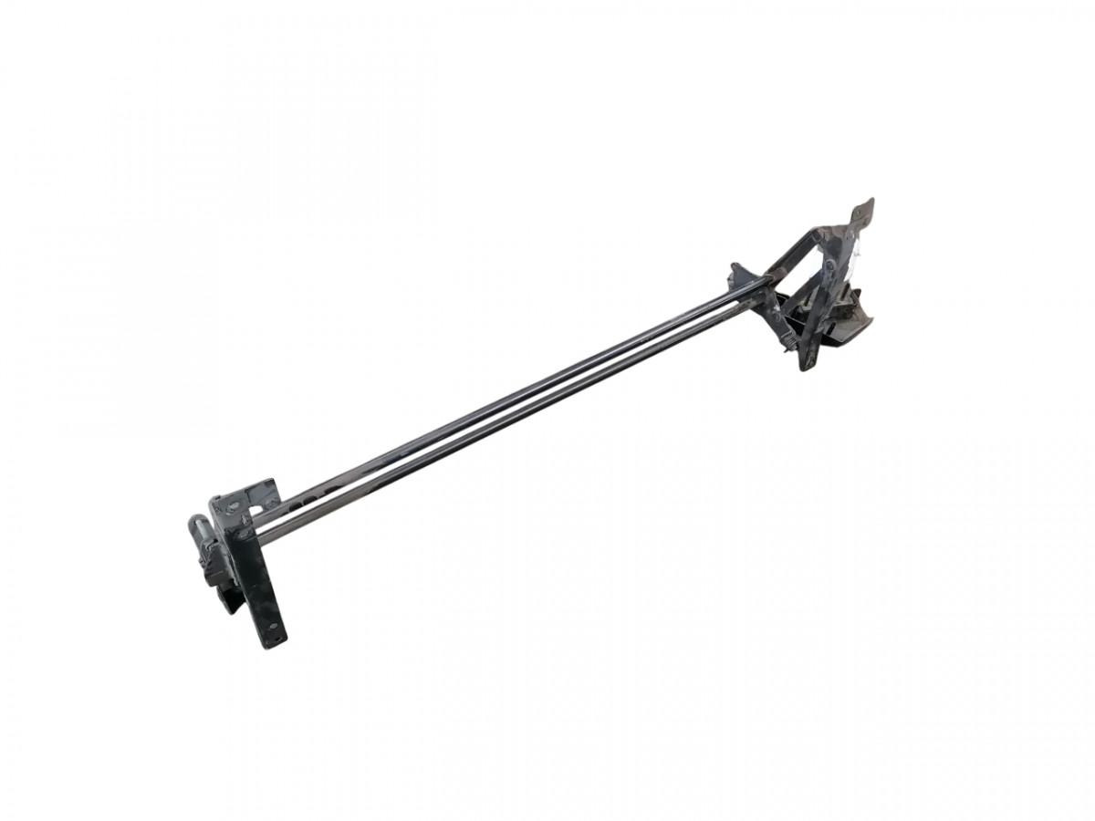 Scania Kabiini tuulesuunaja kandur 1781322 - Aerodinamika/ Spoileris - Kravas automašīna: foto 1 Scania Kabiini tuulesuunaja kandur 1781322 - Aerodinamika/ Spoileris - Kravas automašīna: foto 1