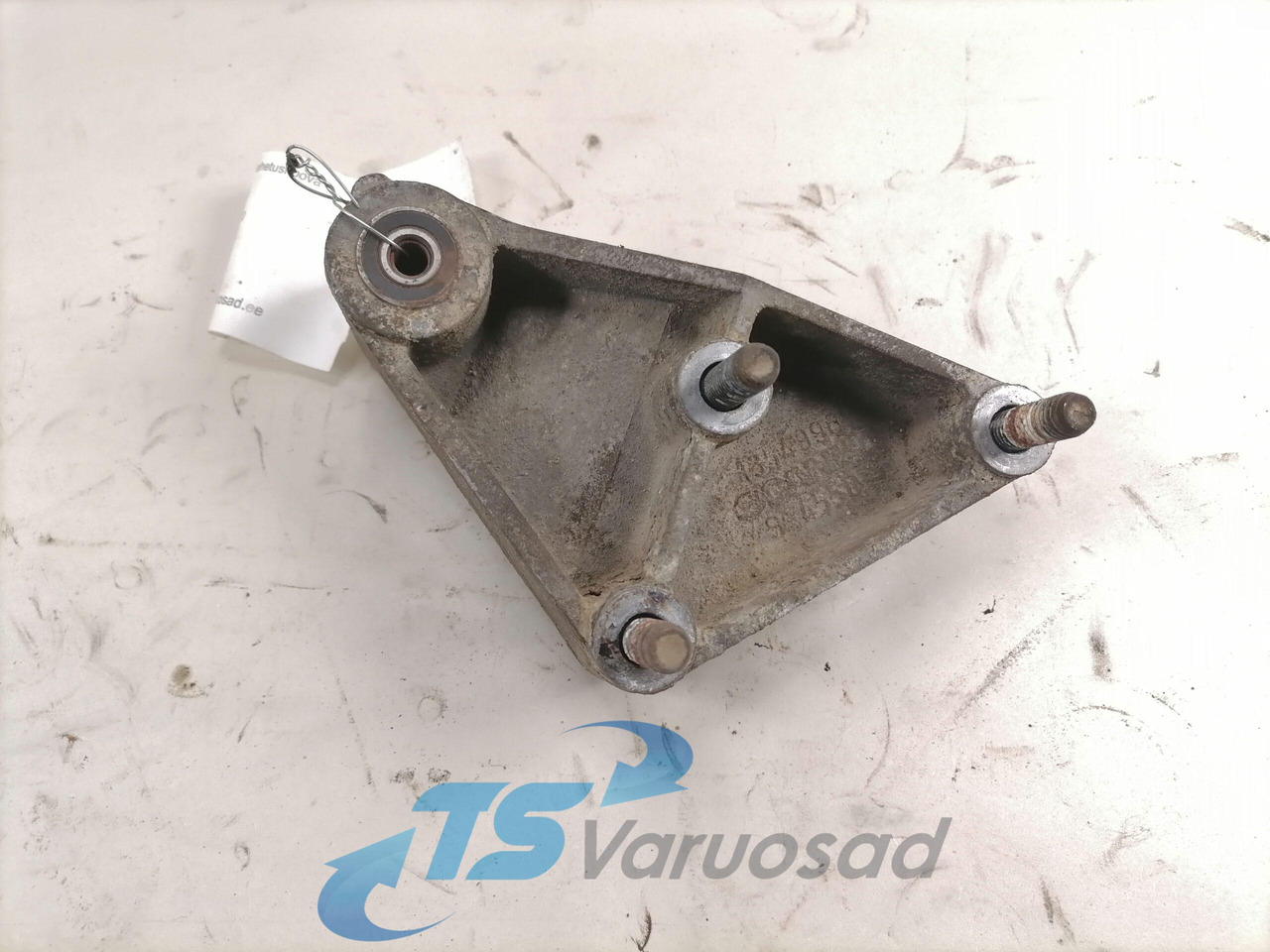 Scania Käiguvahetushoova kinnitus 1354990 - Pārnesumkārba un rezerves daļas - Kravas automašīna: foto 3 Scania Käiguvahetushoova kinnitus 1354990 - Pārnesumkārba un rezerves daļas - Kravas automašīna: foto 3