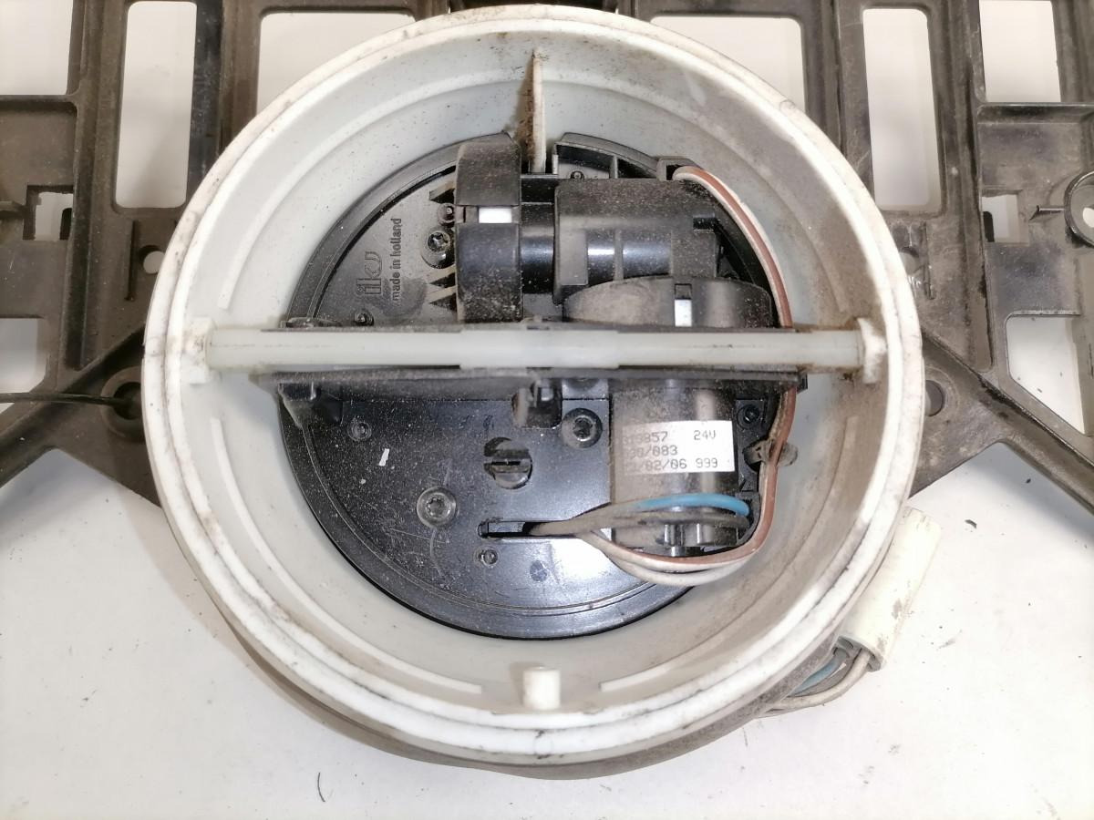 Scania Küljepeegli raam 1396529 - Atpakaļskata spogulis - Kravas automašīna: foto 3 Scania Küljepeegli raam 1396529 - Atpakaļskata spogulis - Kravas automašīna: foto 3