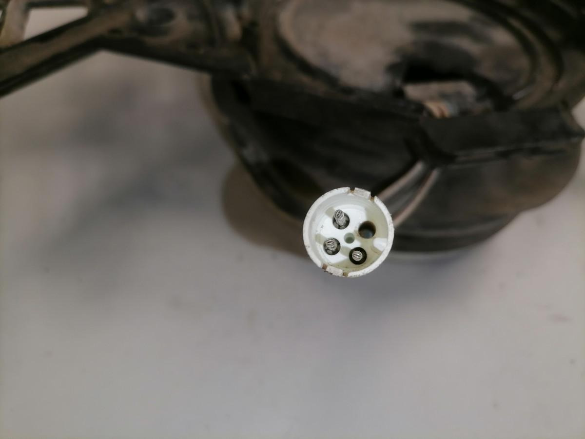 Scania Küljepeegli raam 1396529 - Atpakaļskata spogulis - Kravas automašīna: foto 4 Scania Küljepeegli raam 1396529 - Atpakaļskata spogulis - Kravas automašīna: foto 4