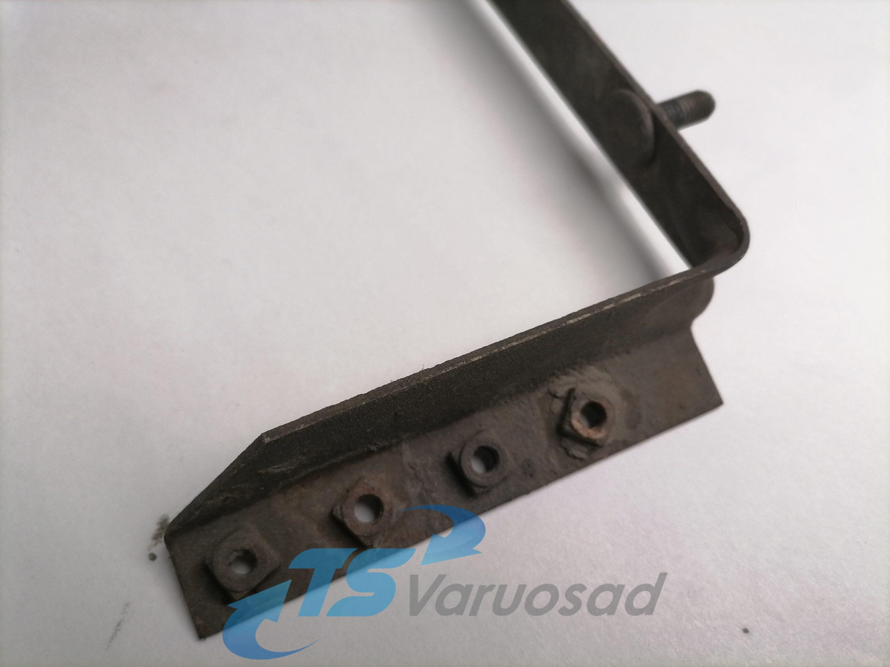 Scania Light bracket 1520919 - Gaismas/ Apgaismojums - Kravas automašīna: foto 4 Scania Light bracket 1520919 - Gaismas/ Apgaismojums - Kravas automašīna: foto 4