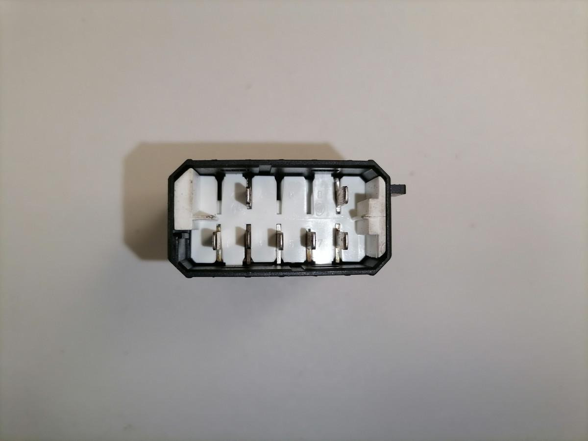 Scania Lüliti 1897203 - Kabīne - Kravas automašīna: foto 2 Scania Lüliti 1897203 - Kabīne - Kravas automašīna: foto 2