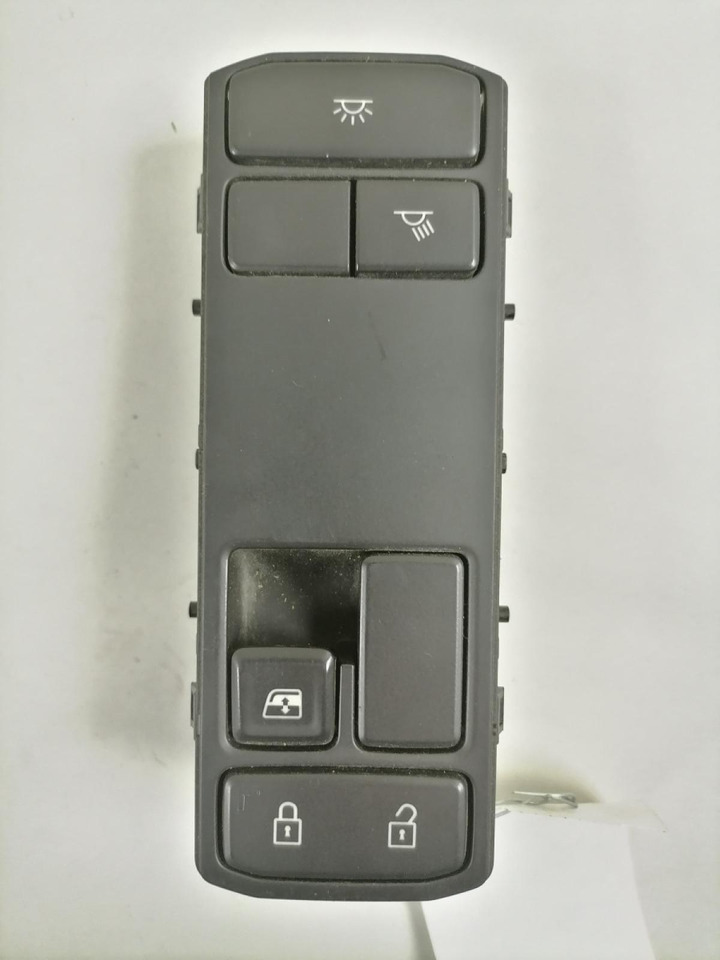 Scania Lüliti, klaasitõstuk 2569030 - Kabīne - Kravas automašīna: foto 3 Scania Lüliti, klaasitõstuk 2569030 - Kabīne - Kravas automašīna: foto 3