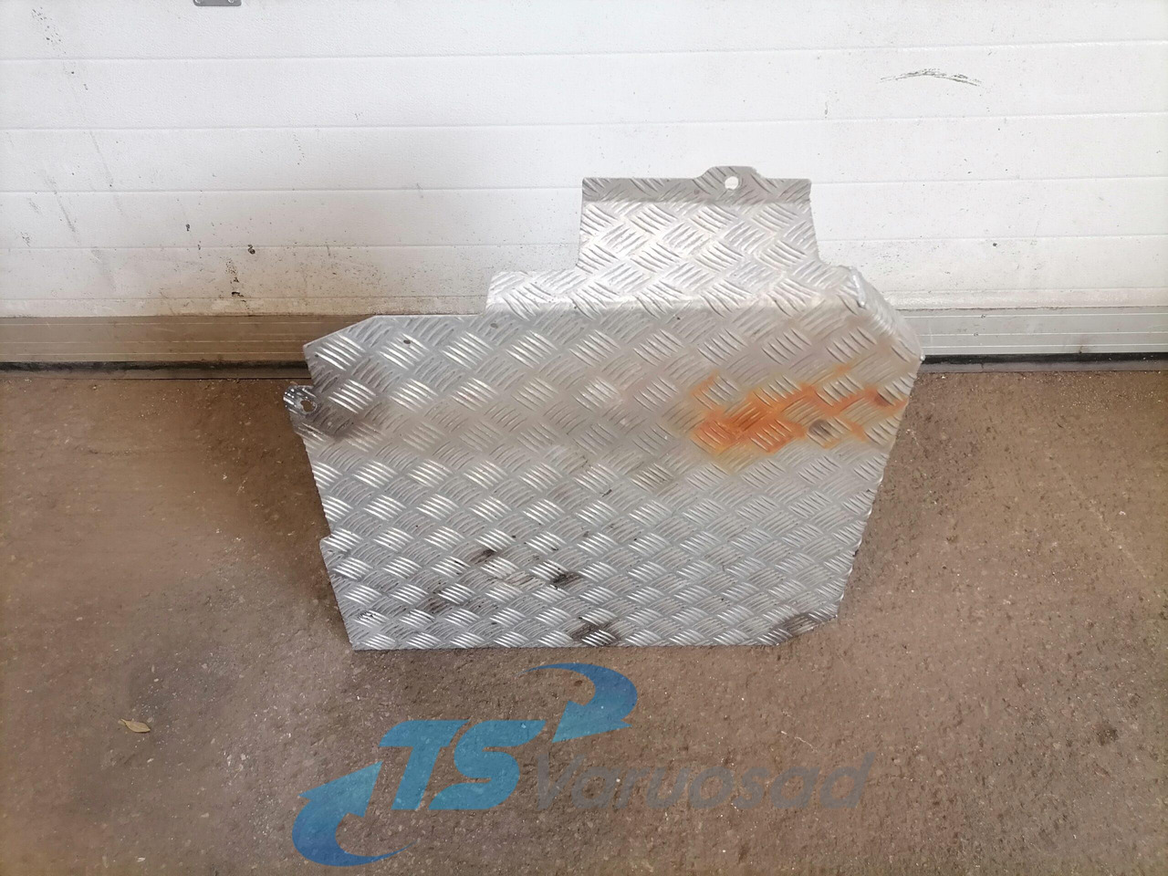 Scania Muffler cover 2191427 - Trokšņa slāpētājs - Kravas automašīna: foto 4 Scania Muffler cover 2191427 - Trokšņa slāpētājs - Kravas automašīna: foto 4