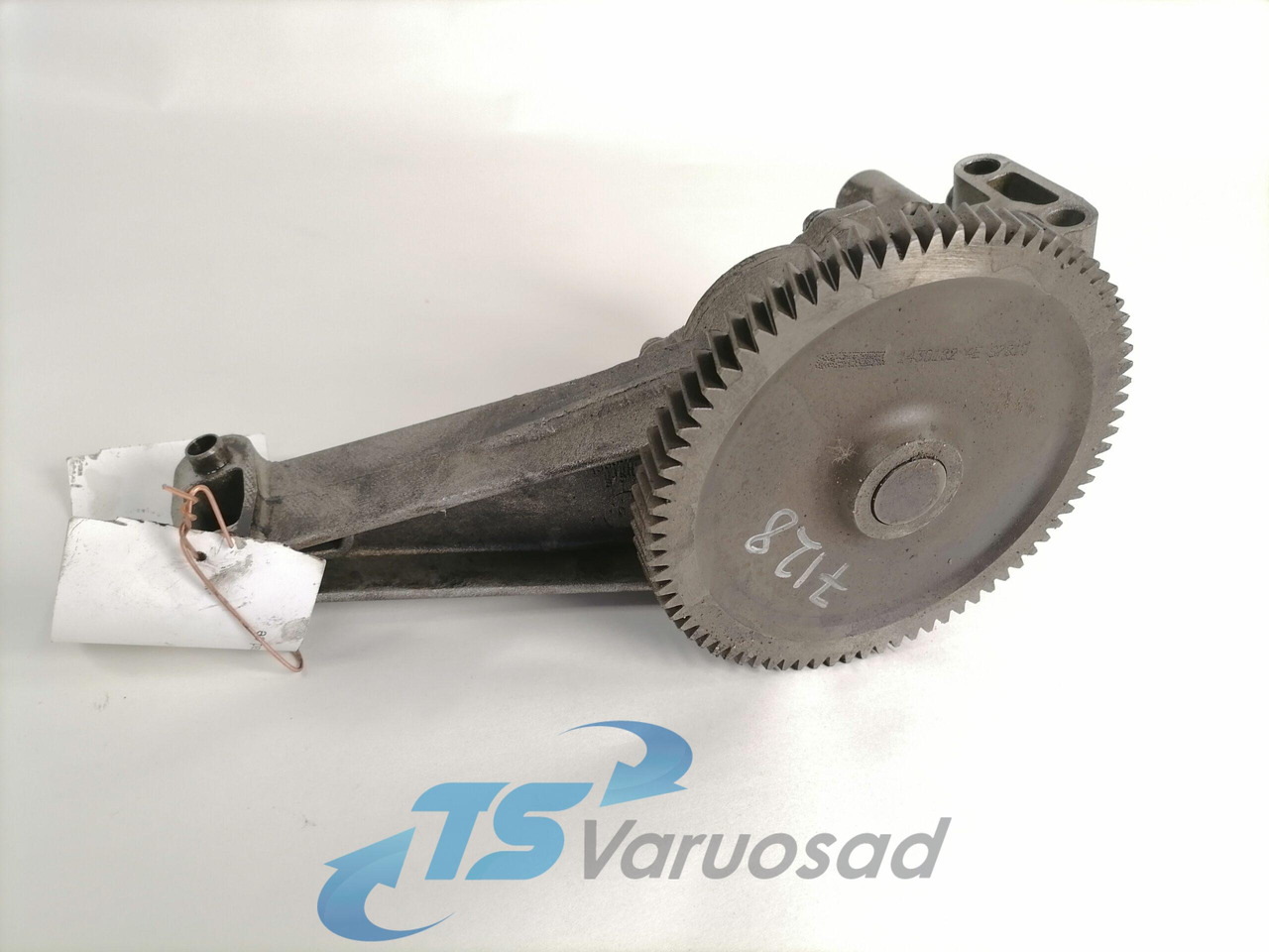 Scania Oil pump 1448659 - Eļļas sūknis - Kravas automašīna: foto 1 Scania Oil pump 1448659 - Eļļas sūknis - Kravas automašīna: foto 1