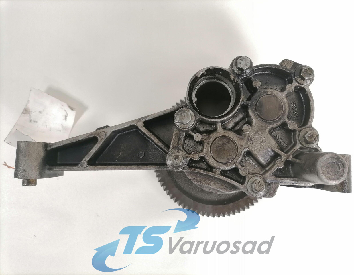 Scania Oil pump 1527681 - Eļļas sūknis - Kravas automašīna: foto 3 Scania Oil pump 1527681 - Eļļas sūknis - Kravas automašīna: foto 3