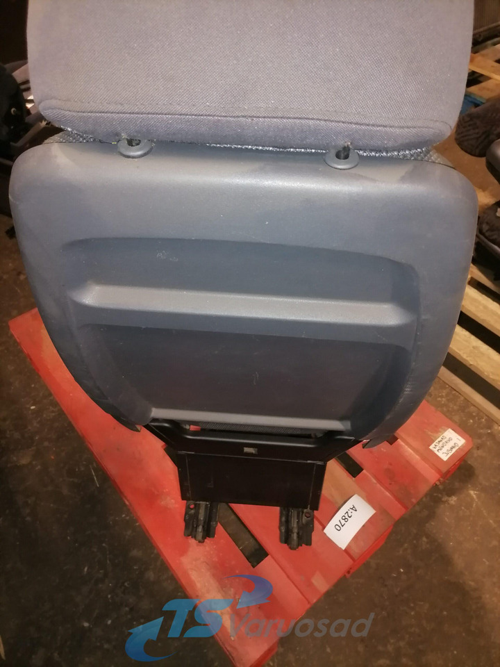 Scania Passenger seat 1797511 - Sēdeklis - Kravas automašīna: foto 5 Scania Passenger seat 1797511 - Sēdeklis - Kravas automašīna: foto 5