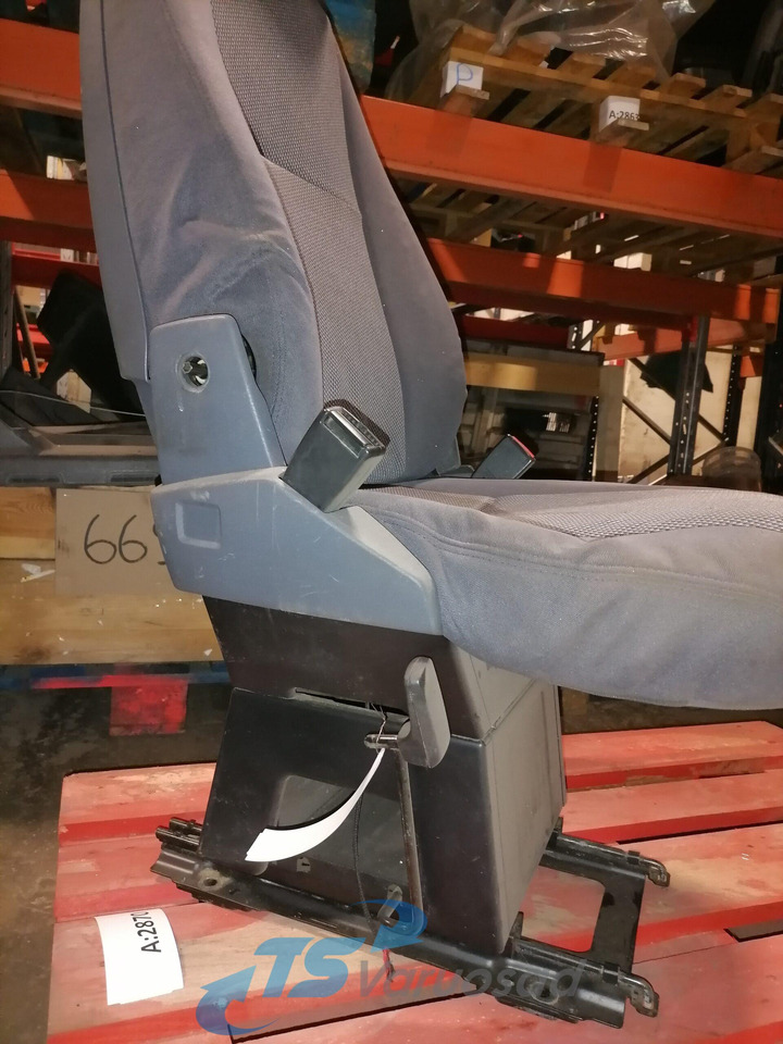 Scania Passenger seat 1797511 - Sēdeklis - Kravas automašīna: foto 2 Scania Passenger seat 1797511 - Sēdeklis - Kravas automašīna: foto 2