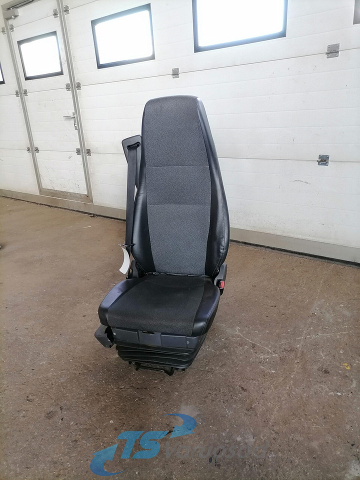 Scania Passenger seat 2189659 - Sēdeklis - Kravas automašīna: foto 1 Scania Passenger seat 2189659 - Sēdeklis - Kravas automašīna: foto 1